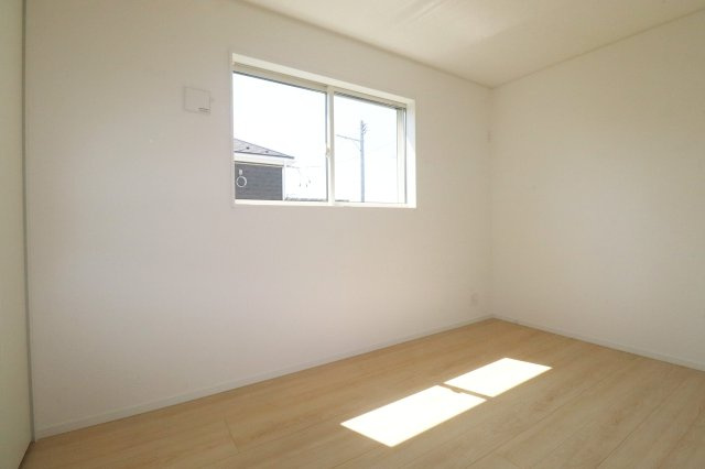 郡山市昭和1丁目第9　　　2号棟　　　芳賀小学校、郡山第４中学区の洋室