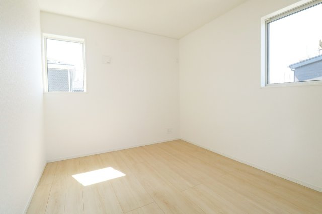 郡山市昭和1丁目第9　　　2号棟　　　芳賀小学校、郡山第４中学区の洋室