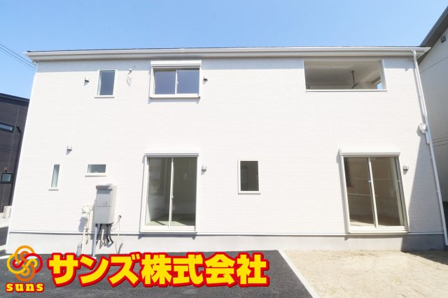郡山市昭和1丁目第9　　　2号棟　　　芳賀小学校、郡山第４中学区の外観|南側から見た外観