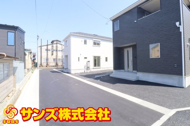 郡山市昭和1丁目第9　　　2号棟　　　芳賀小学校、郡山第４中学区の外観|西側前面道路