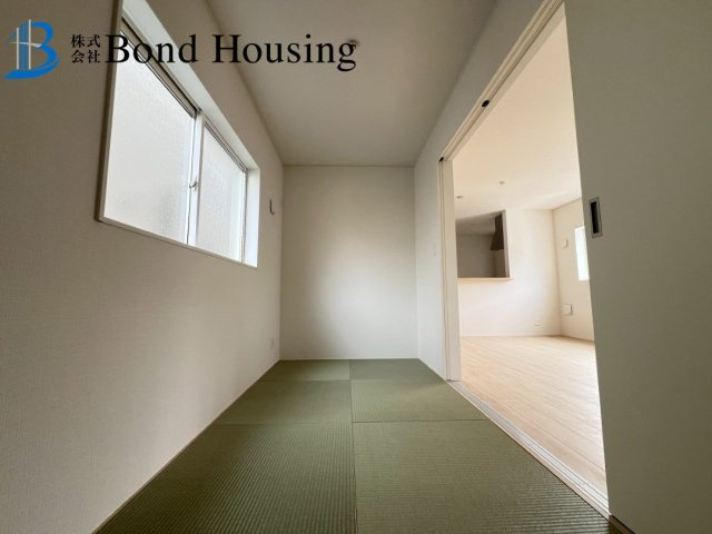 角地に付き開放感あり　二見町西二見第22　新築2区画　2号棟の外観