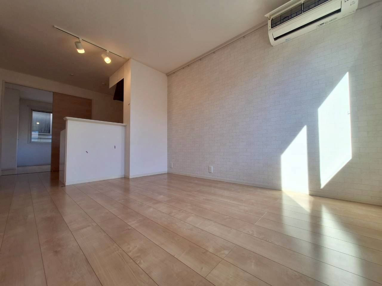 Westin Palaceの居間・リビング|★風通しも良好です★