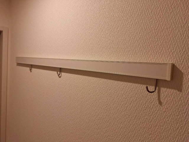 Westin Palaceの設備|★玄関にハンガーフックあり★