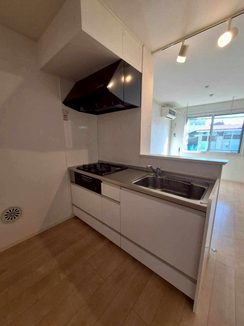 Westin Palaceのキッチン|★ガス3口キッチン★