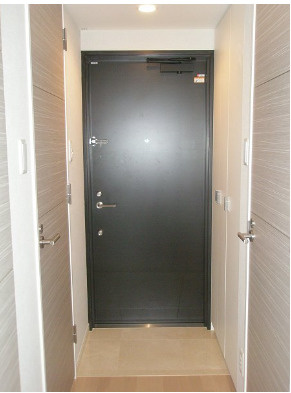 【玄関】 | ※別部屋参考写真