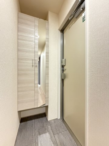 【新築】RESUA(レスア)向中野　A棟の玄関