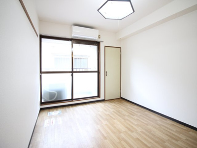 【居間・リビング】 | インペリアル江口B棟