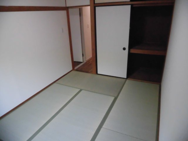 パークヒルズ東所沢の和室