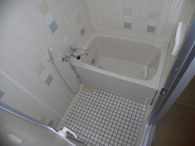 パークヒルズ東所沢の浴室