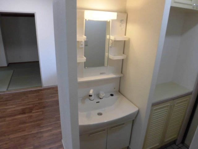 パークヒルズ東所沢の洗面所