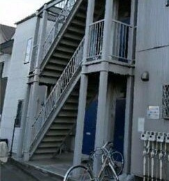 【エントランス】 | フュエルラーデン笹塚