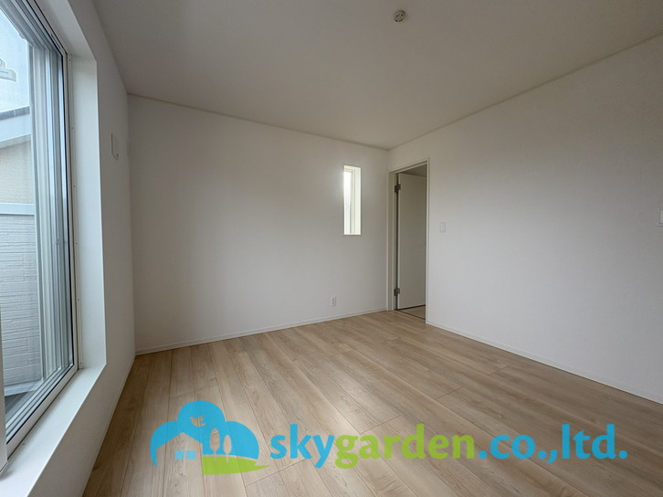 茅ヶ崎市南湖第18　新築戸建　全2棟2号棟の洋室