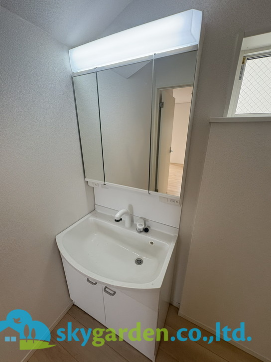 茅ヶ崎市南湖第18　新築戸建　全2棟2号棟の独立洗面台