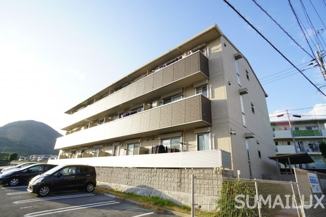 熊本市西区島崎６丁目のアパート