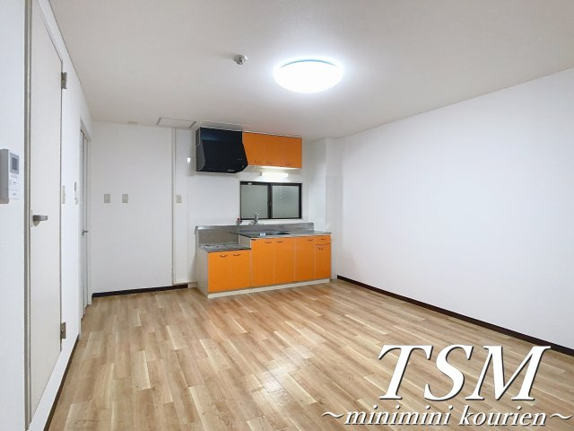 ハイクレスト光善寺の居間・リビング