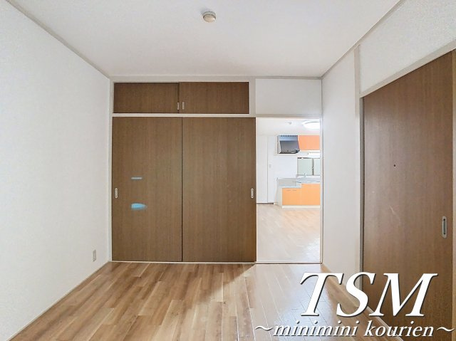 ハイクレスト光善寺の洋室