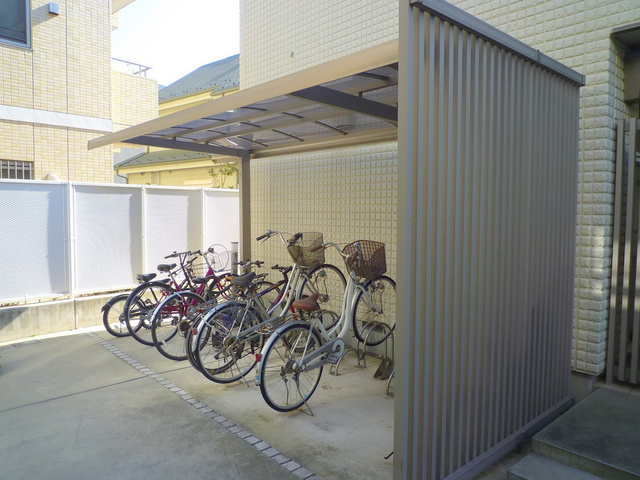 CLEMATIS 2のその他共用部分|★屋根付き駐輪場★