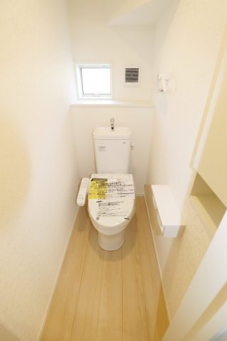 郡山市昭和1丁目第9　　　５号棟　　　芳賀小学校、郡山第４中学区のトイレ