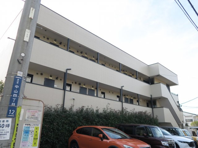 アンプルール　フェール　プリミエールの外観