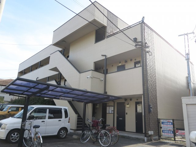 アンプルール　フェール　プリミエールの外観