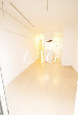 【居間・リビング】 | プランドール幕張本郷 | 洋室のお部屋です。