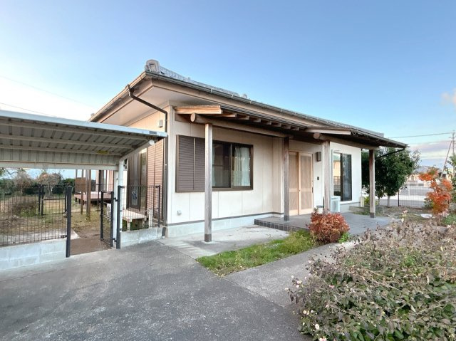 都城市山之口町富吉の中古一戸建の外観