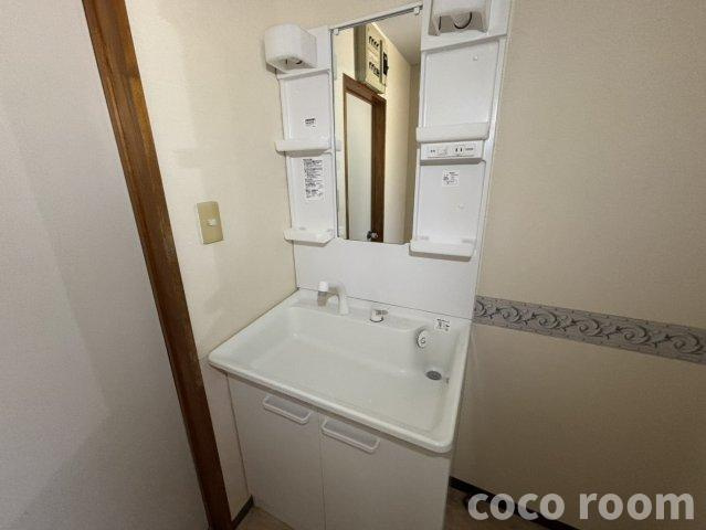 サンパレスセイワの独立洗面台