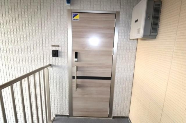 グラナーデ江戸川Bのロビー