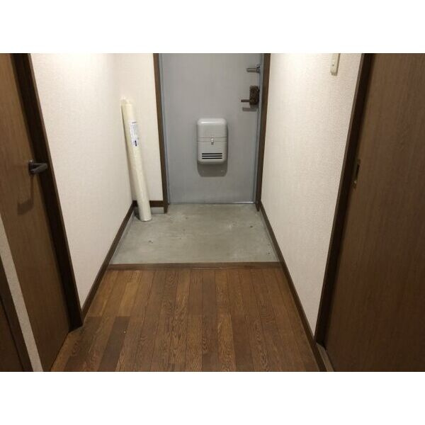 サイレントパレス矢曽根の玄関