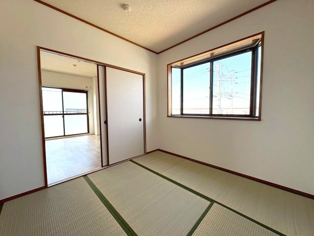 ドミール仲谷1号館の和室
