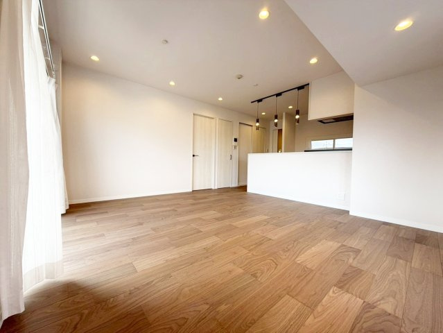 【居間・リビング】