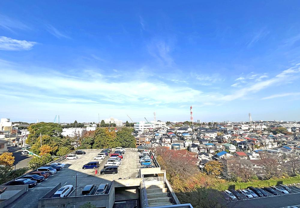 横浜星の丘ビューシティＡ棟 の展望|開放感がある突き抜けた景色が一面に広がる景色！ぜひ実際にご覧になって下さい♪
