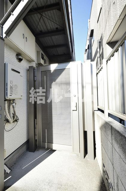 練馬区早宮１丁目のアパートのエントランス