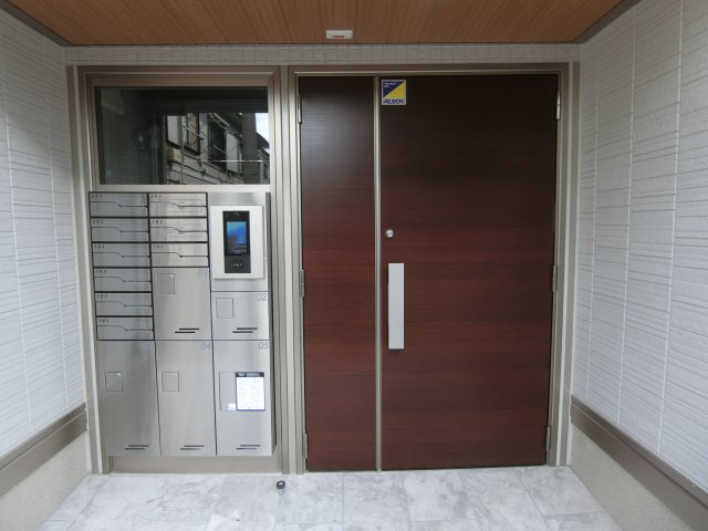 D Paina 今井南町のエントランス