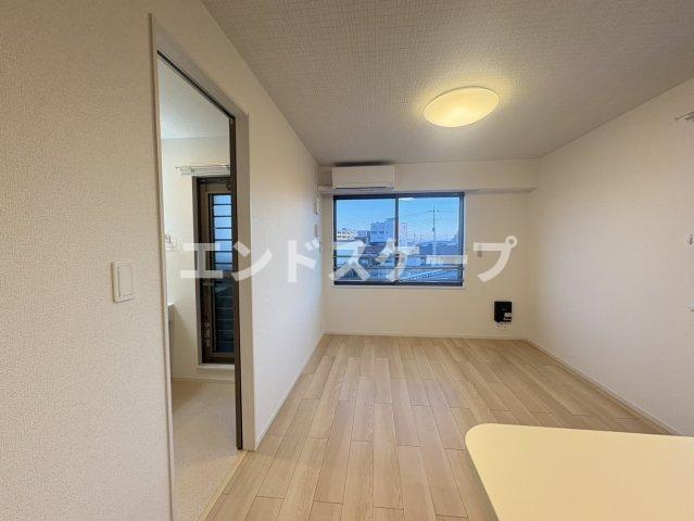 クラール　島野　Ｂの居間・リビング|高崎、前橋のお部屋探しはエンドスケープまで！お客様の理想お聞かせ下さい♪