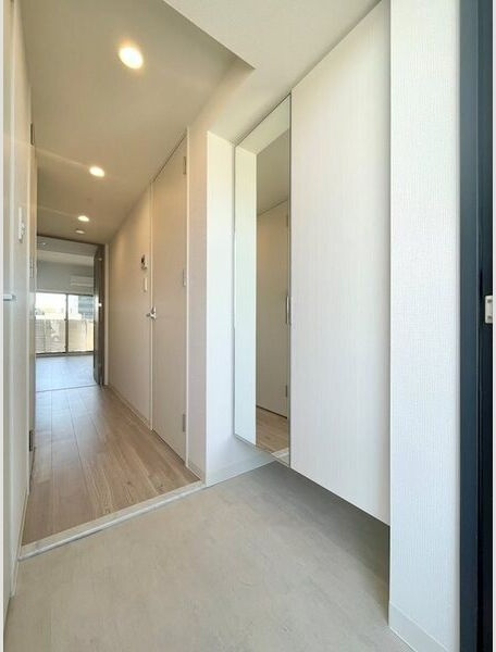 エスリード今池ルミナスの玄関