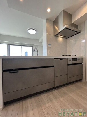 【キッチン】 | Alivis金山East | 毎日のお料理が楽しくなるシステムキッチン完備