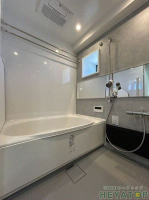 【浴室】 | Alivis金山East | 浴室乾燥機付きお風呂