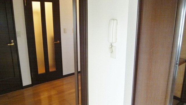 ハイツエリエートのセキュリティ|インターホン付