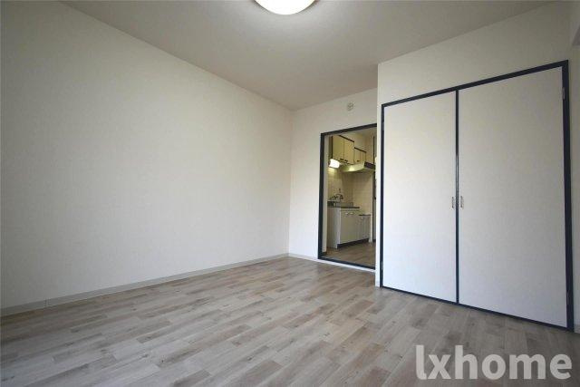 アルカディアSTの居間・リビング|こちらの居間で趣味の時間をお楽しみください