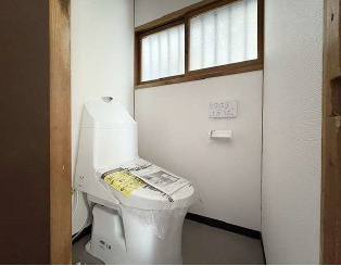 明石市藤江戸建のトイレ