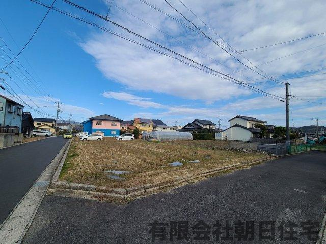 広い土地と建物 売土地 東津田町 559.92坪｜閑静な住宅街にある 広くまとまった土地