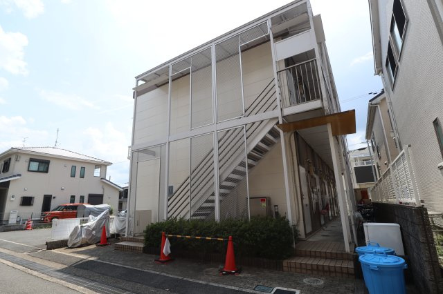 Maison de HIKARI　(メイソン　デ　ヒカリ）の外観