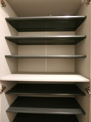 ダイアパレスシアース万代東棟の玄関