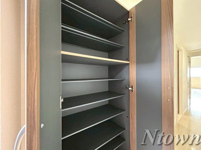 【収納】 | シュトルツ栄 | 収納のためのスペースです