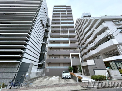 【外観】 | シュトルツ栄 | 外観は落ち着いています