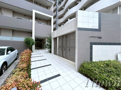 【エントランス】 | シュトルツ栄 | ゆとりのあるエントランスです