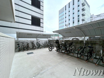 【その他共用部分】 | シュトルツ栄 | 駐輪場です