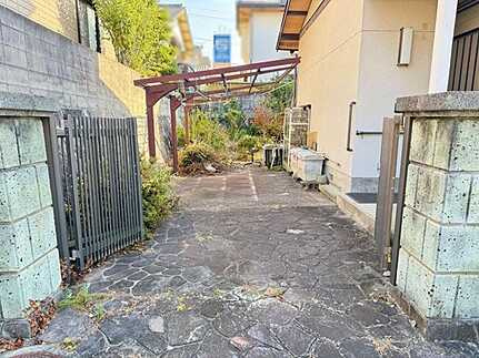安佐北区亀崎２丁目の庭