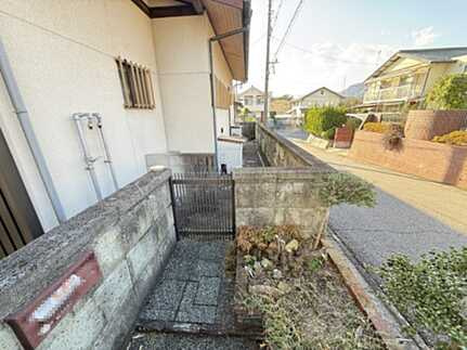 安佐北区亀崎２丁目の庭